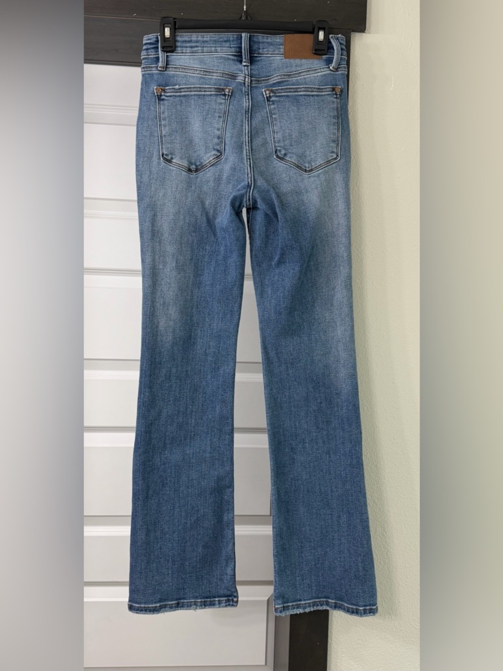 Judy Blue Medium Blue Flare Jeans women size 3 / 26 - Picture 2 of 4
